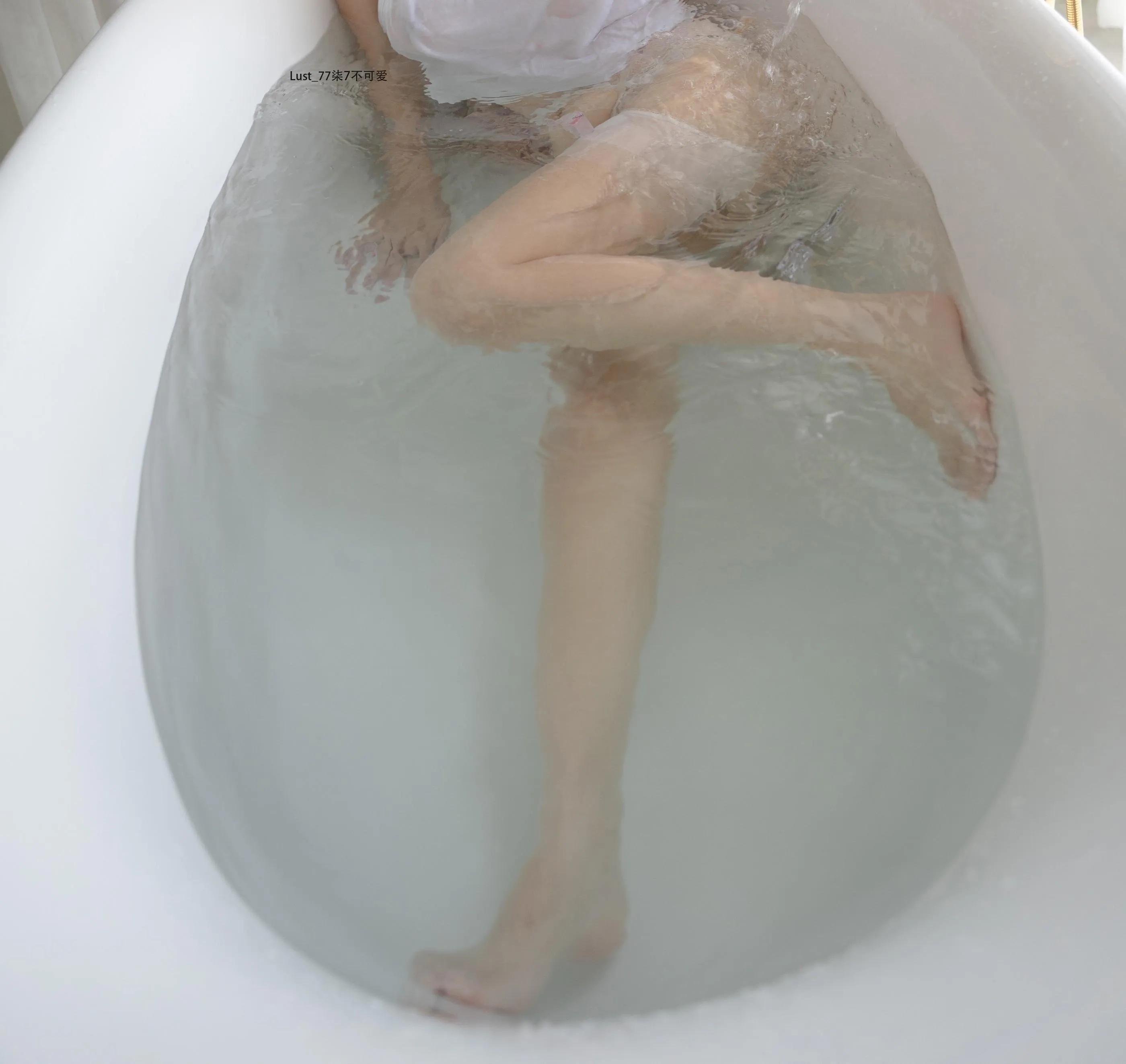 柒柒要乖哦 – NO.036 初恋背心 [111P]插图8